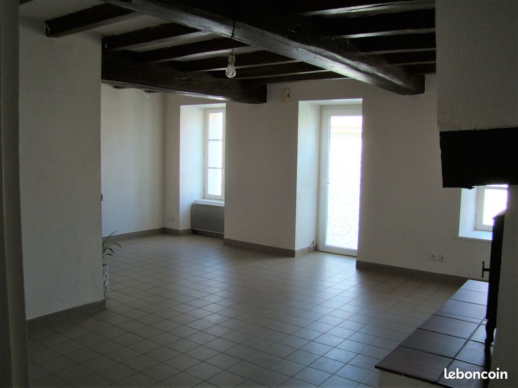 Maison 3 pièces 60 m² · à La Ferrière · 60 m² · 650 €/mois