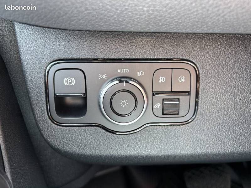 Mercedes Sprinter FOURGON E- FGN 420 43 4.0T PRO (image 21)