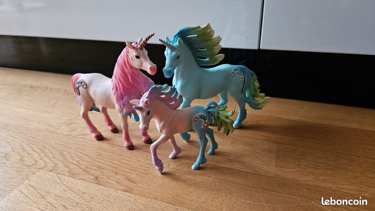 Lot De 4 Broches Fantaisie - Papillon, Éléphant, Cheval, Grenouille - 32 Grammes - Vintage Ou Occasion