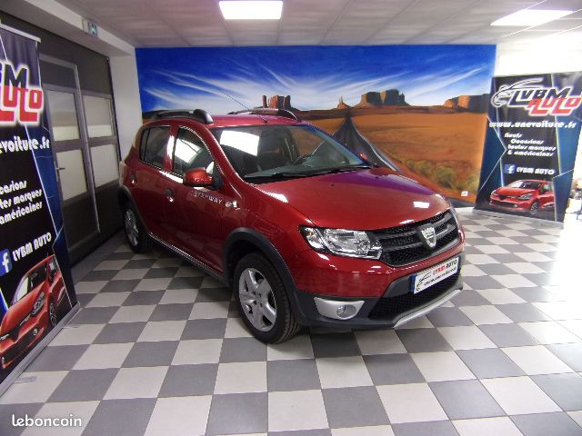 Dacia Sandero II 0.9 TCe 90cv Stepway Ambiance/ 1ère Main / Suivi (image 5)