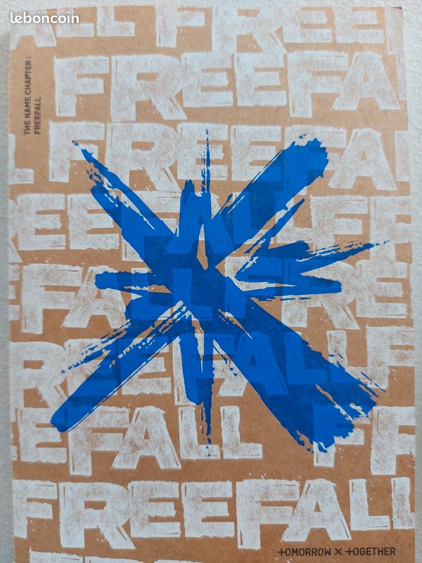 Album de kpop txt freefall (image 1)