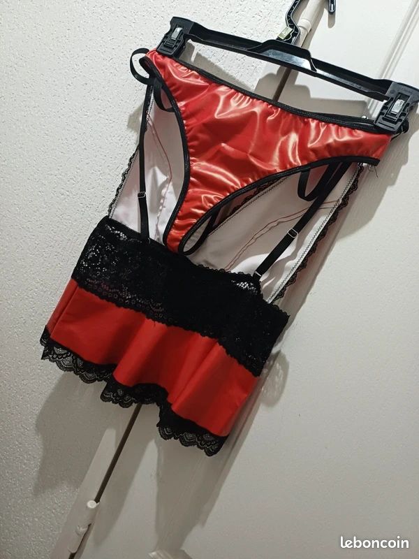Bel ensemble lingerie (neuf) (image 4)