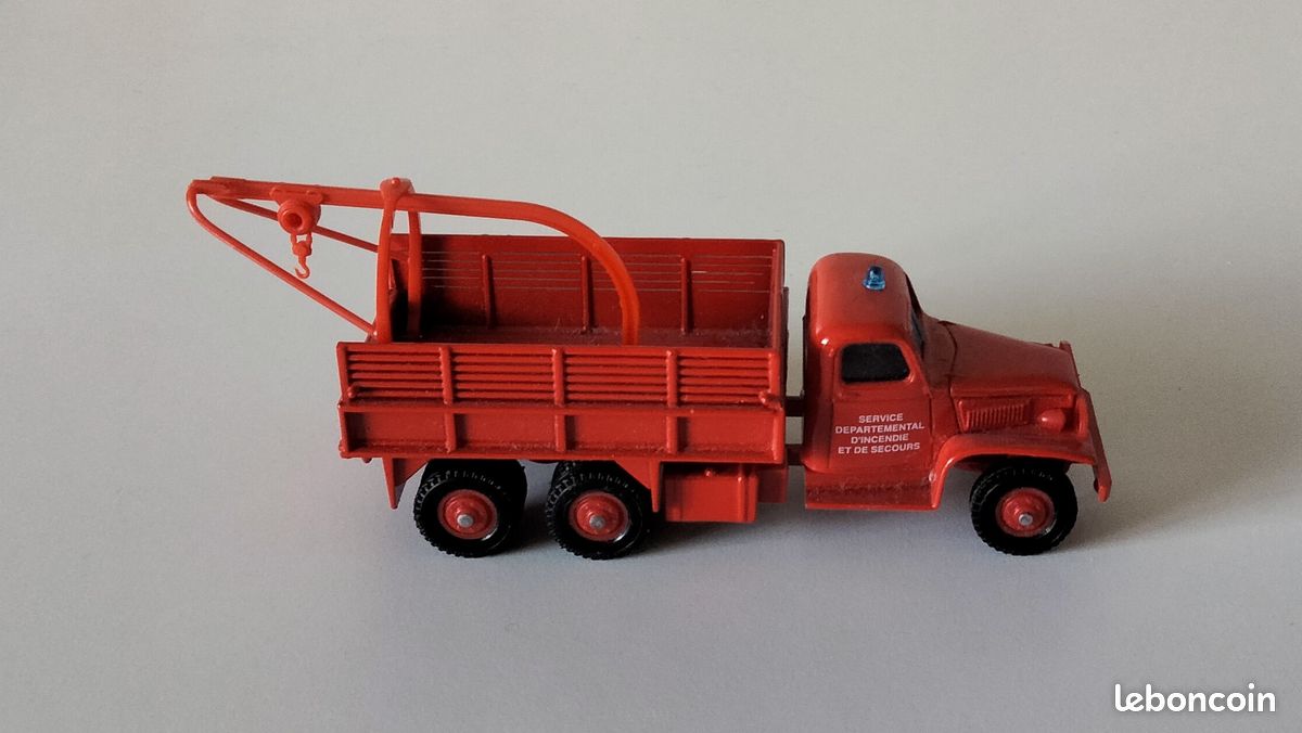 Camion miniature de pompier 32 échelle 1:50 "GMC 6x6 CCKW353" (image 5)