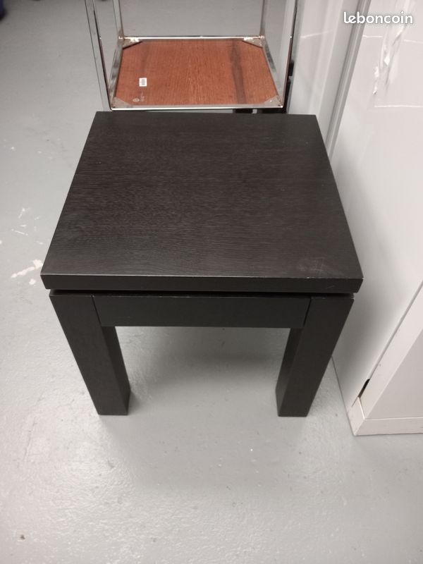 Table de nuit (image 1)