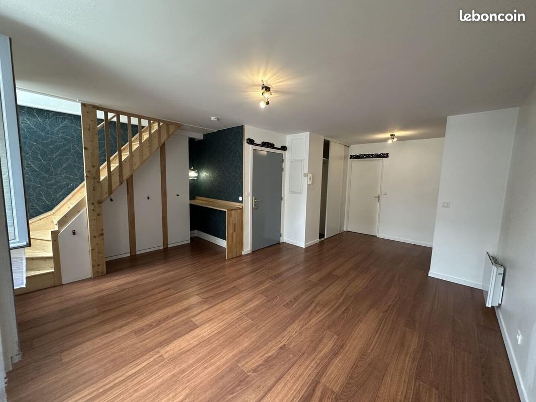 Appartement 3 pièces 70 m² · à Ville-d'Avray · 70 m² · 1 500 €/mois