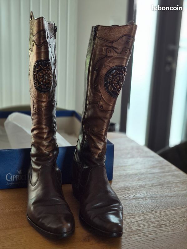 Bottes Vintage En Cuir Véritable Marron - Taille 7.5 US Femme, Style Années 70 Brésil
