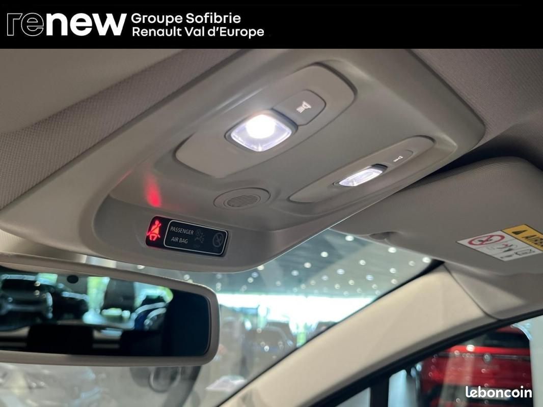 Renault Captur TCe 150 FAP EDC Initiale Paris (image 34)