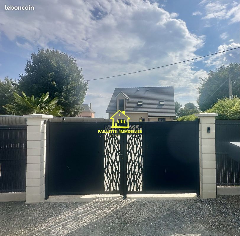 Maison 7 pièces 127 m² · à Angerville-l'Orcher · 127 m² · 370 000 €