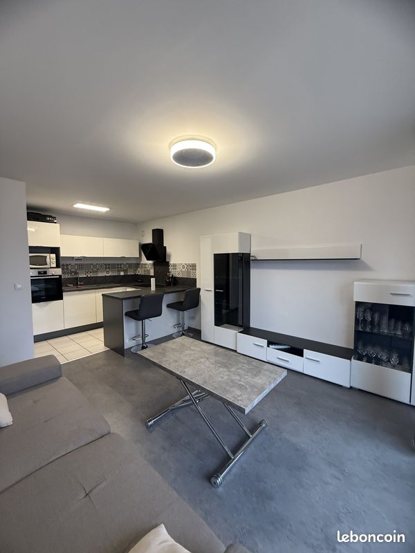 Appartement 2 pièces 42 m² · à Saint-Laurent-Blangy · 42 m² · 700 €