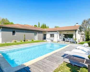Maison 1 149 000 € - 156 m²
