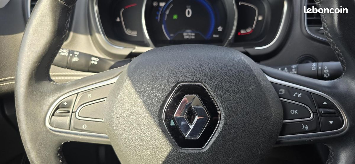 Renault Scénic IV dCi 160 Energy EDC Intens BOITE AUTO ATTELAGE (image 32)