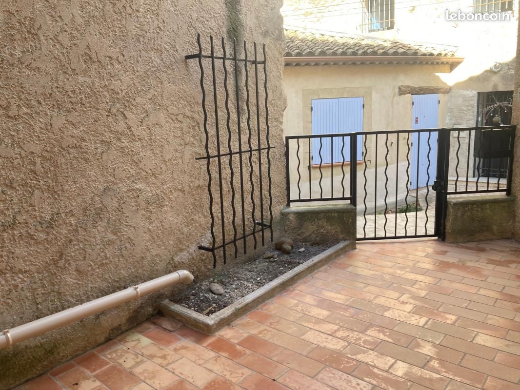 Appartement 2 pièces 41 m² · à Lambesc · 41 m² · 825 €