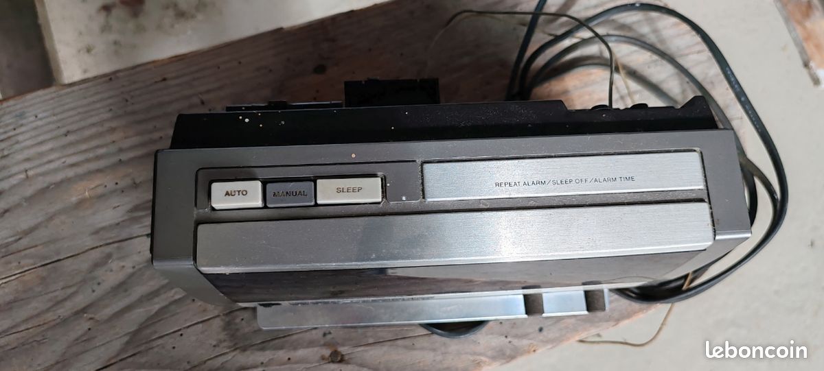 Philips AJ3431/00 - Radio Réveil d'occasion