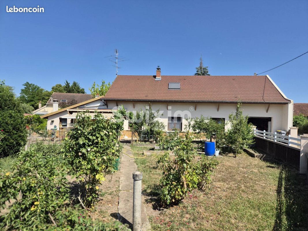 Maison 5 pièces 120 m² · à Petit-Noir · 120 m² · 195 000 €