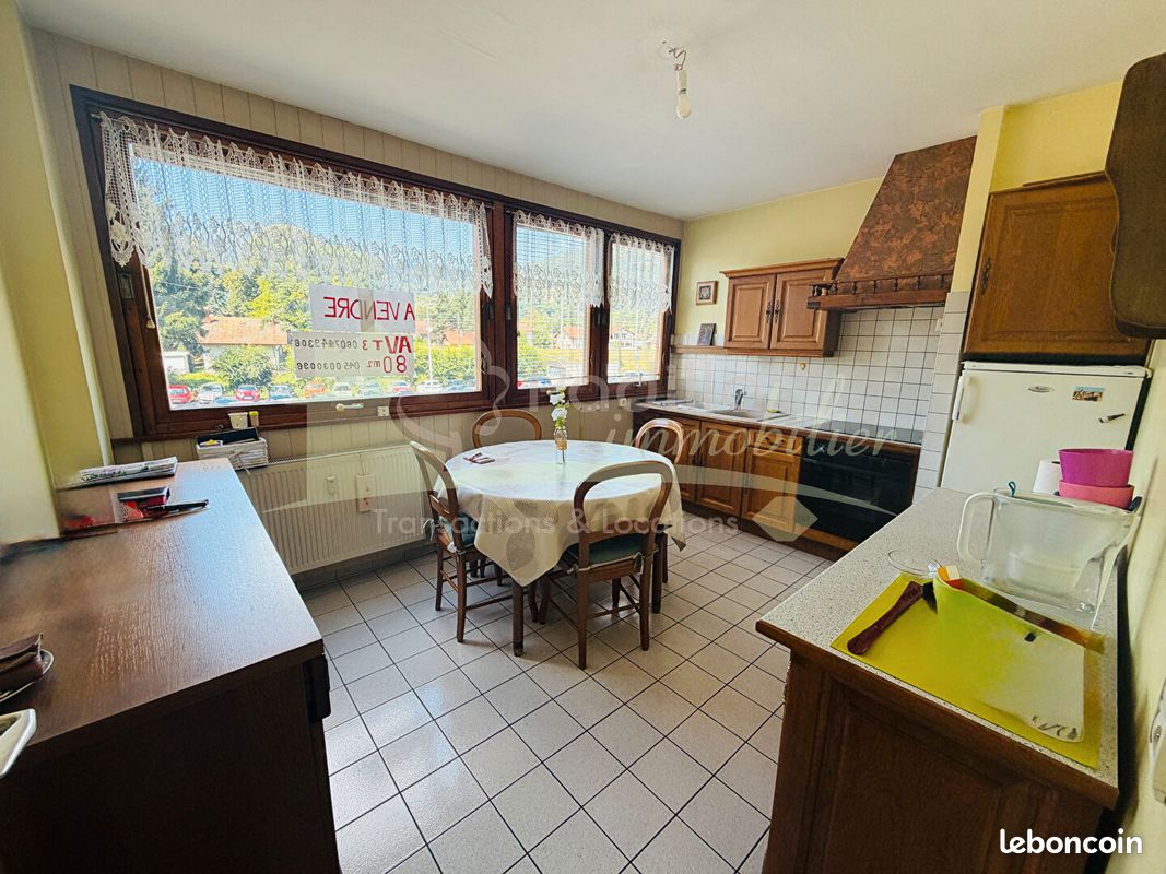 Appartement 3 pièces 80 m² · à Cluses · 80 m² · 168 000 €