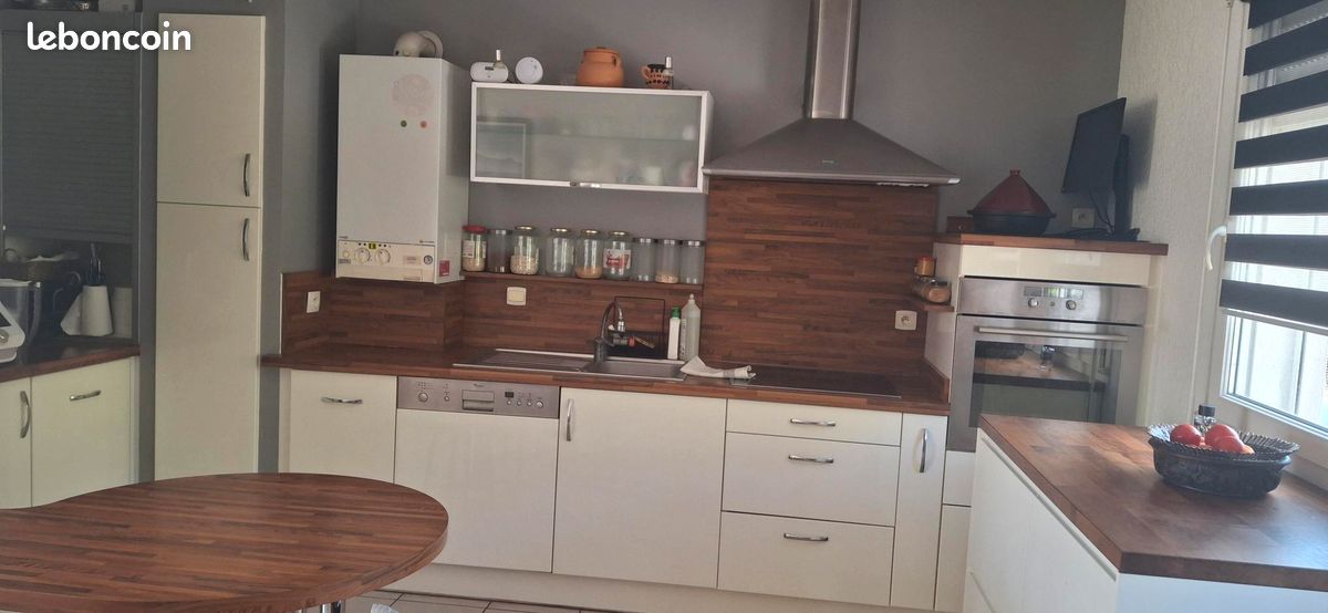 Appartement 3 pièces 72 m² · à Rousset · 72 m² · 1 250 €