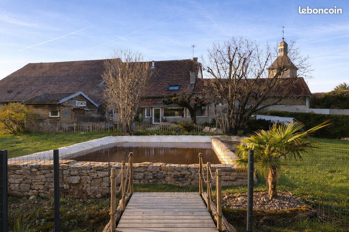 Maison 6 pièces 200 m²