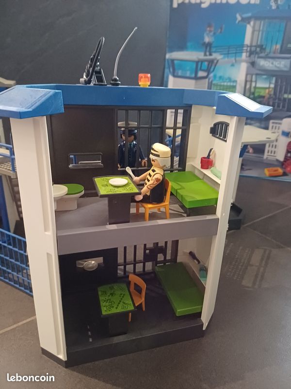 Playmobil commissariat de police avec prison-city action-6919 (image 3)