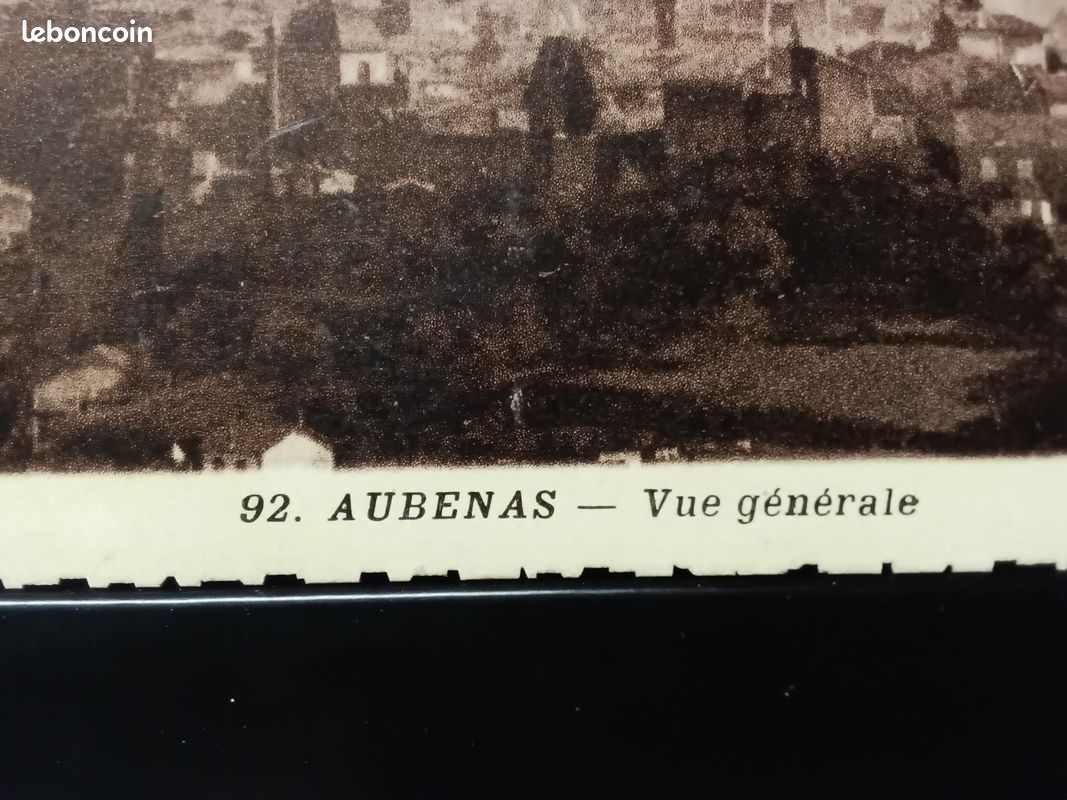 Carte postale grande 10cmX15cm AUBENAS ARDÈCHE dessin André PAZDZERSKI