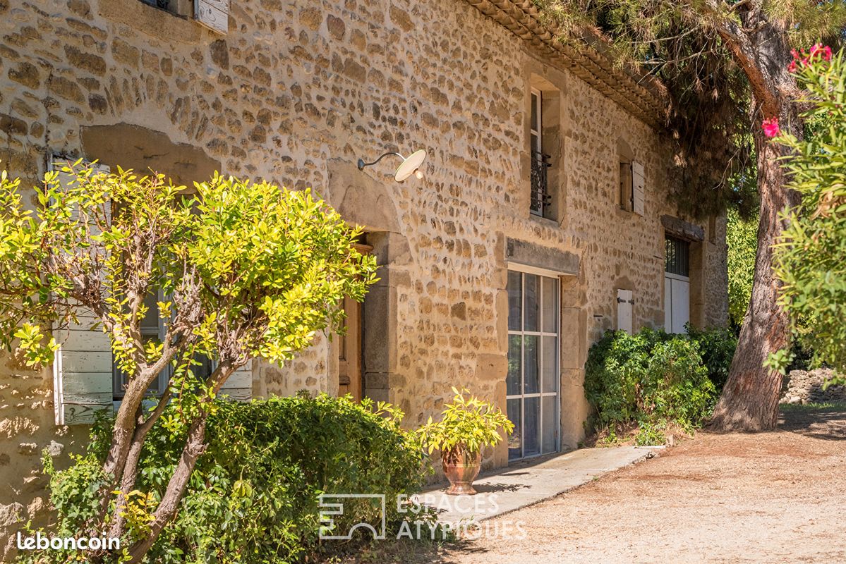 Maison 8 pièces 365 m² · à Montoison · 365 m² · 840 000 €