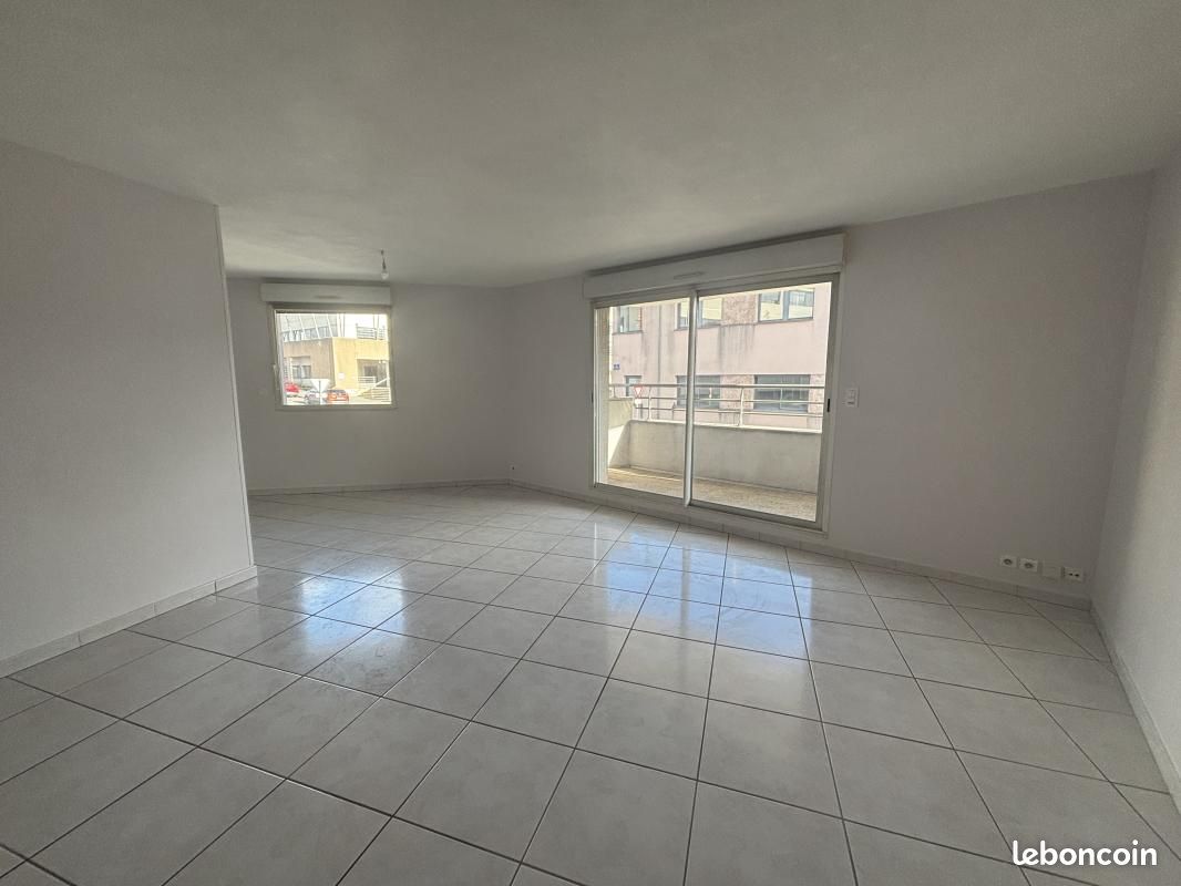 Appartement 4 pièces 86 m² · à Rodez · 86 m² · 877 €/mois