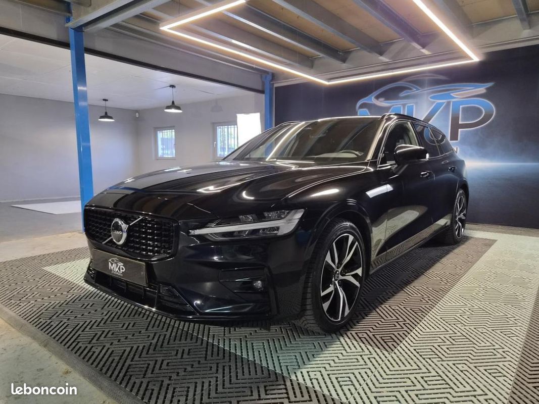 VOLVO V60 2.0 B4 197 Hybrid Style Dark Geartronic BVA (image 1)