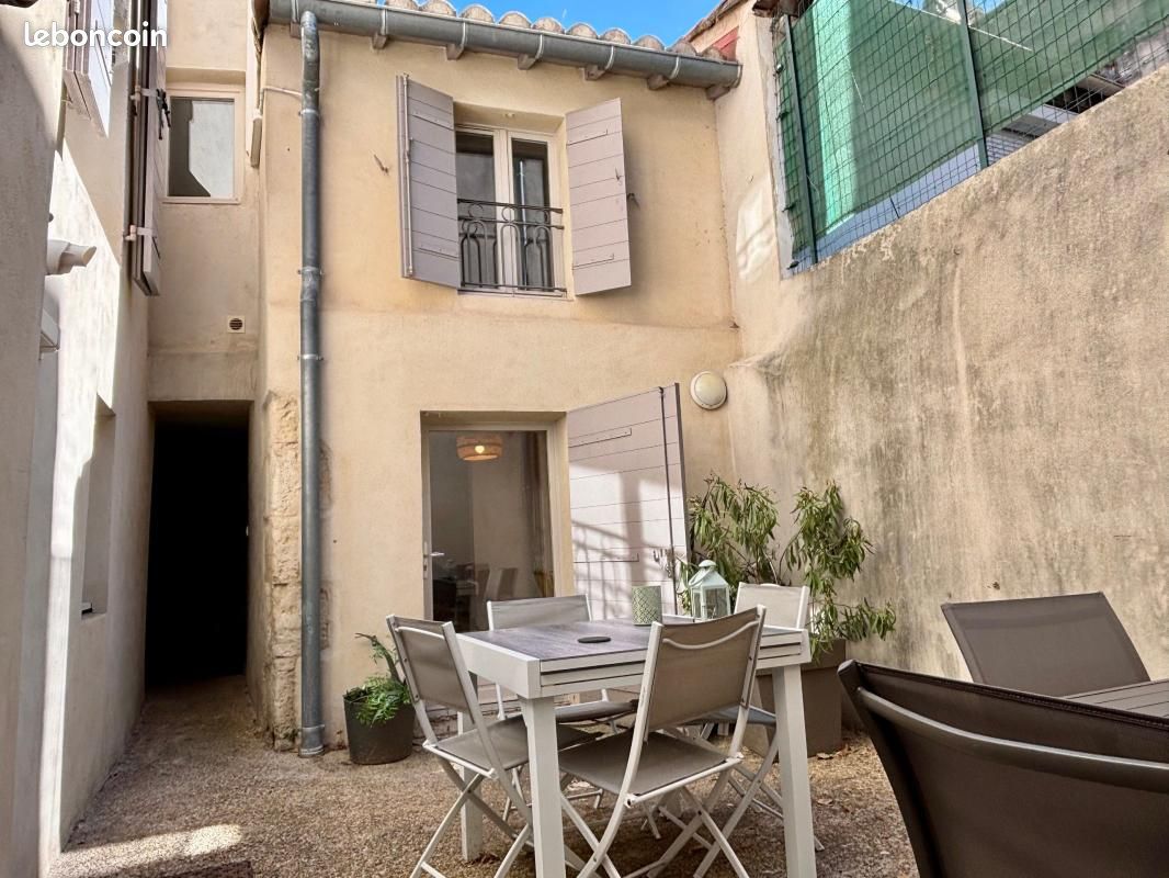Immeuble 8 pièces 127 m² · à Arles · 127 m² · 439 000 €