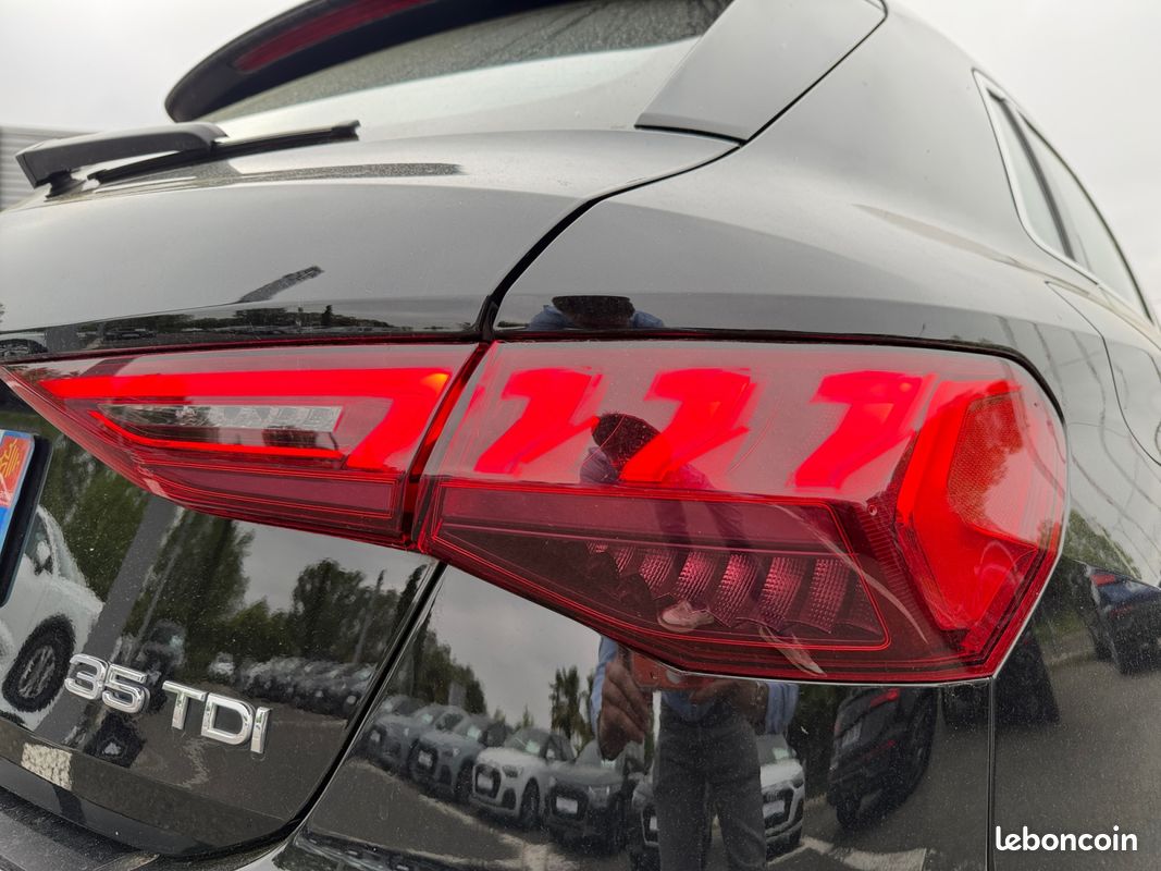 AUDI A3 Sportback 35 TDI 150 S tronic 7 Business line (image 21)