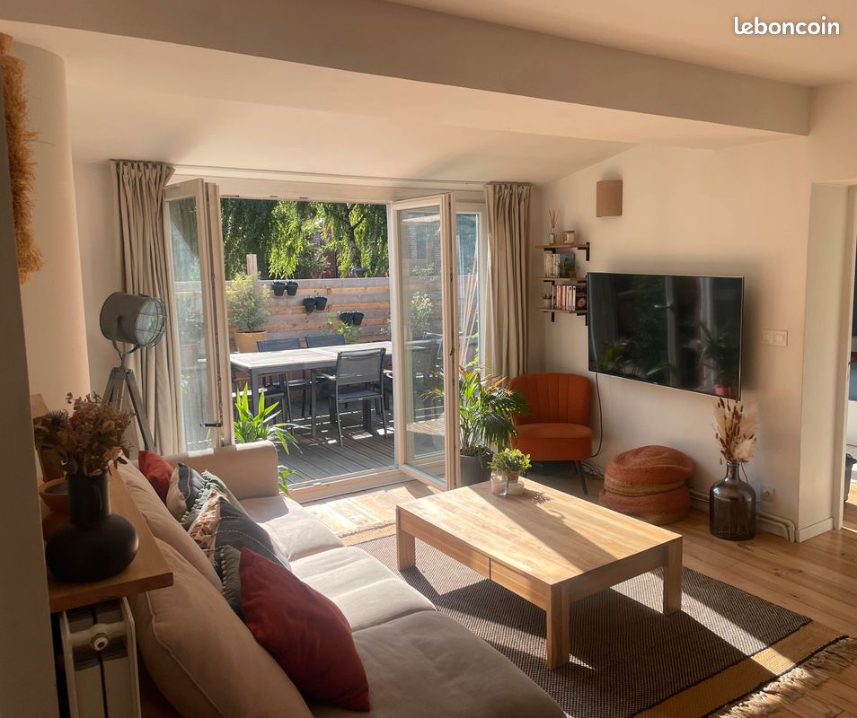 Appartement 3 pièces 61 m² · à La Madeleine · 61 m² · 1 400 €/mois
