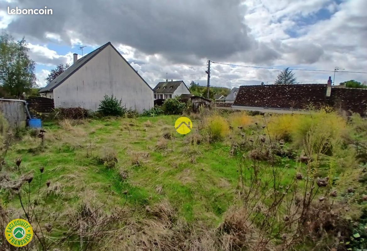 Terrain 381 m² · à Beaulieu-lès-Loches · 381 m² · 24 000 €