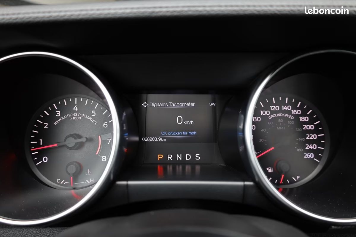 FORD Mustang GT Fifty Five Years Edition 5.0 V8 460 ch BVA10 – Twister Orange – Caméra – R19 (image 10)