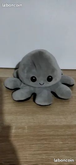Peluche réversible (image 1)