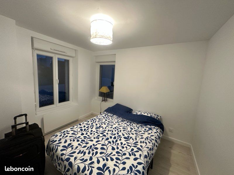 Appartement 4 pièces 100 m² · à Troyes · 100 m² · 490 €
