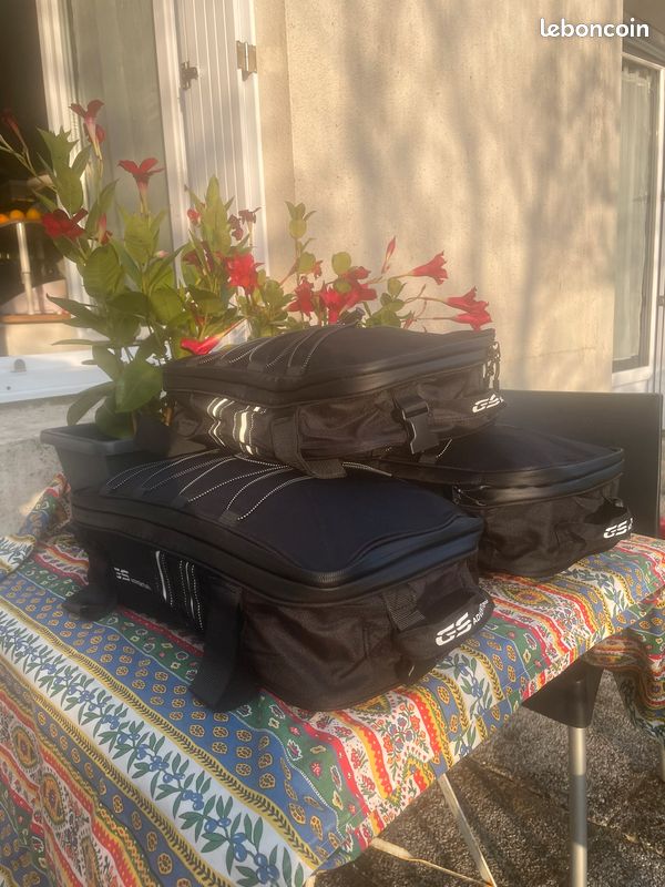 Lot de 3 sacoches étanches pour valises latérales et top case arrière BMW Trail - BMW R 1200 GS, BMW R 1250 GS, BMW F 650 GS, BMW F 700 GS, BMW F 750 GS, BMW F 800 GS, BMW F 850 GS, BMW F 900 R ect (image 1)