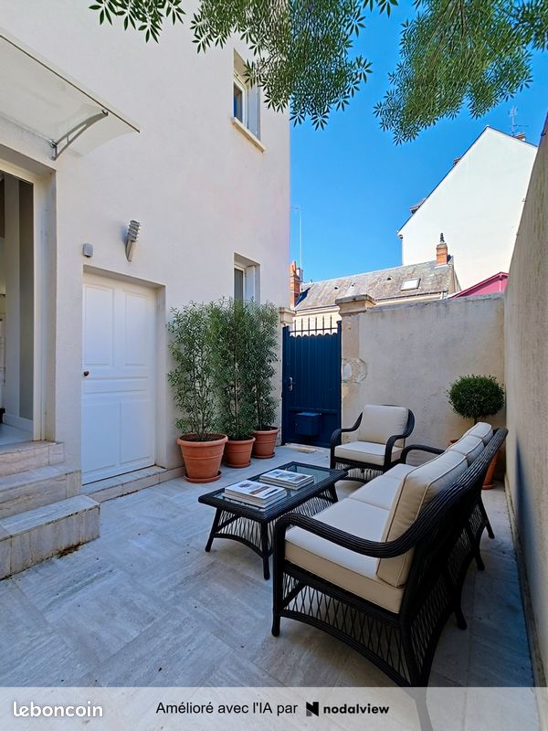 Maison 6 pièces 143 m² · à Tours · 143 m² · 498 000 €