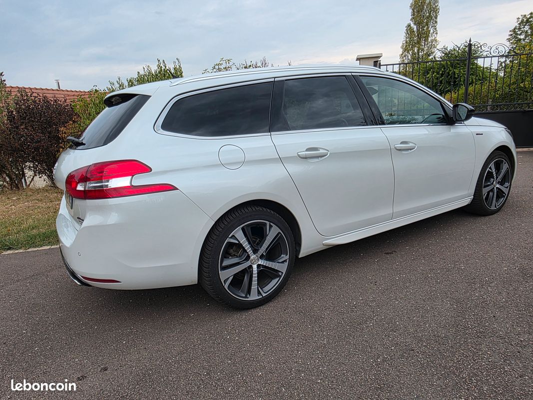 Peugeot 308 SW GT LINE (image 2)