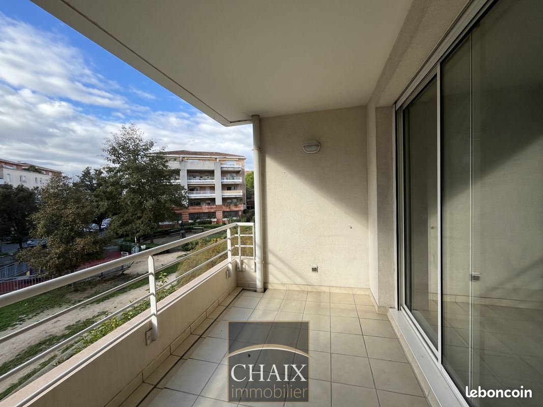 Appartement a louer aubagne - 2 pièce(s) - 45 m2 - Surfyn