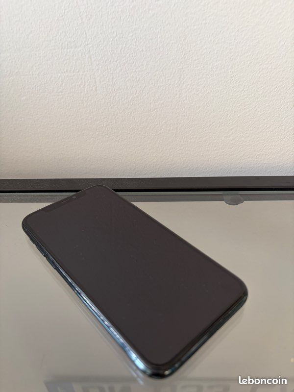 IPhone 11 Pro (image 4)