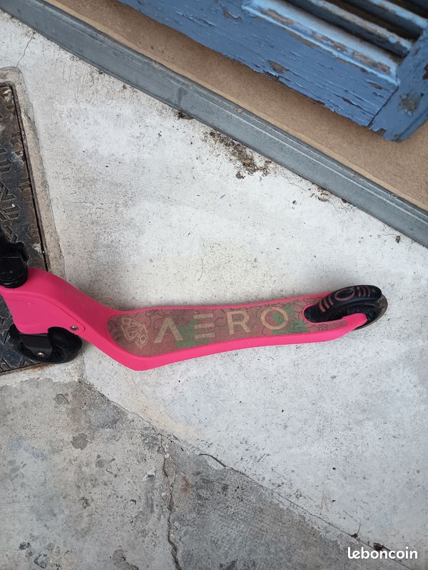 Trotinette Aéro 3-7 ans (image 2)