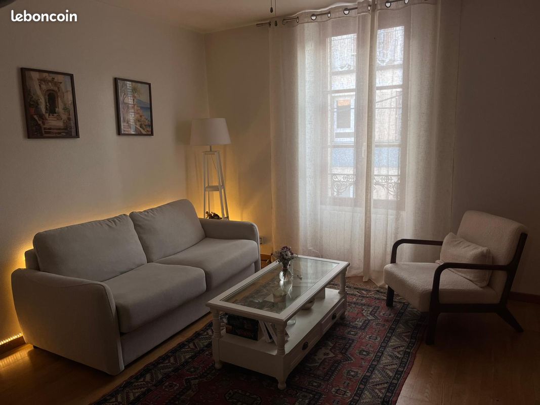 Appartement T1 - 30m², idéal étudiant - Locations