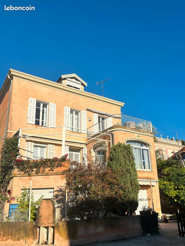 Appartement 4 pièces 120 m² · à Vallauris · 120 m² · 498 000 €