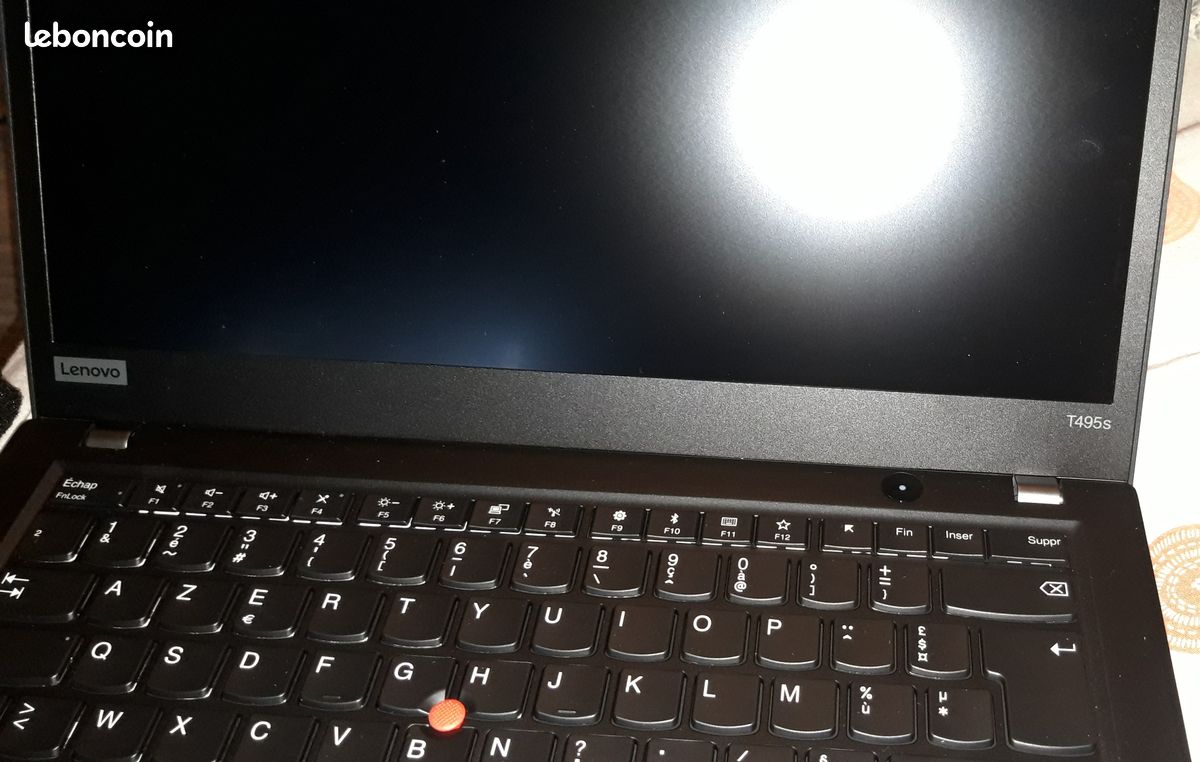 Lenovo ThinkPad T495s (image 3)