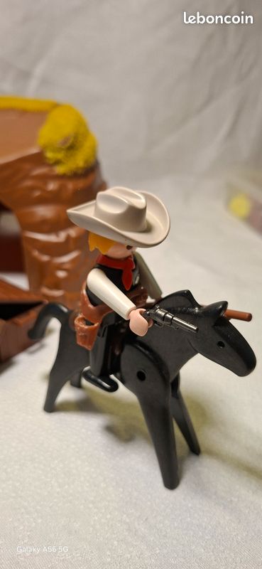 Playmobil Western – La Mine Des Chercheurs D'Or – Lot Complet Avec Chevaux Et Cowboys