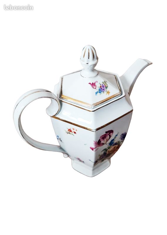 Ancienne théière cafetière en porcelaine fine Epiag Tchécoslovaquie authentique art déco de style bohème chic shabby chic avec décor floral raffiné et dorure à l'or fin collection art de la table (image 5)
