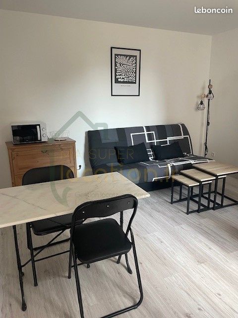 Appartement 23 m² · à Saint-Quentin · 23 m² · 355 €/mois