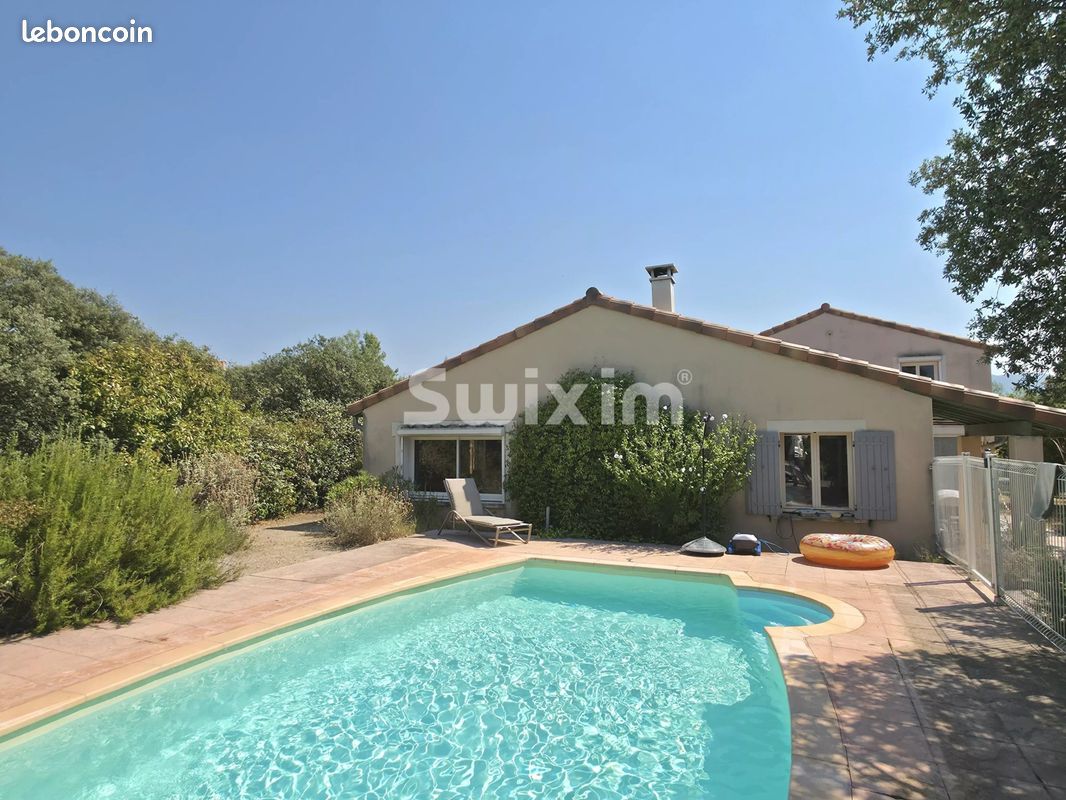 Maison 7 pièces 172 m² · à Grignan · 172 m² · 345 000 €