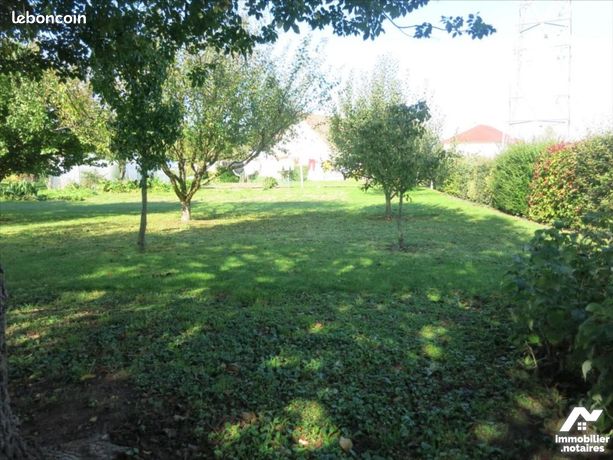 Terrain 843 m² TELOCHE