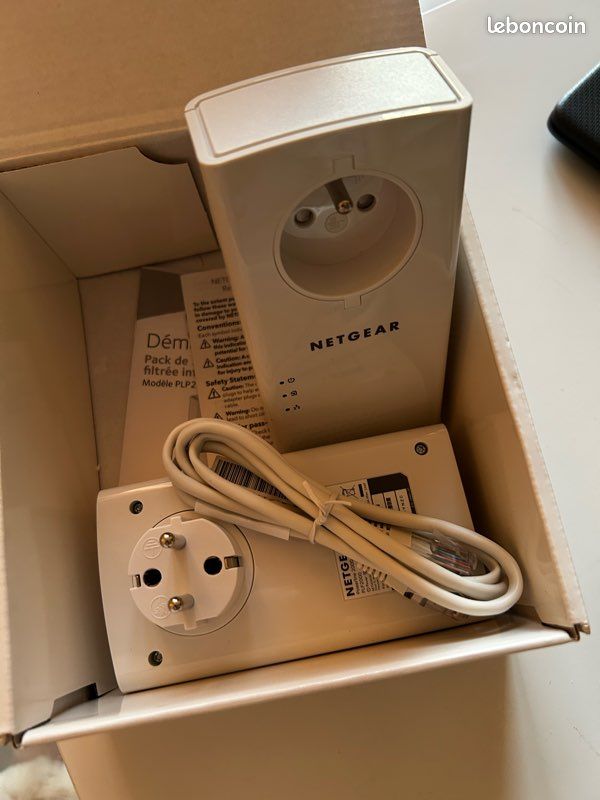 Répéteur WIFI NETGEAR 2000 (image 1)