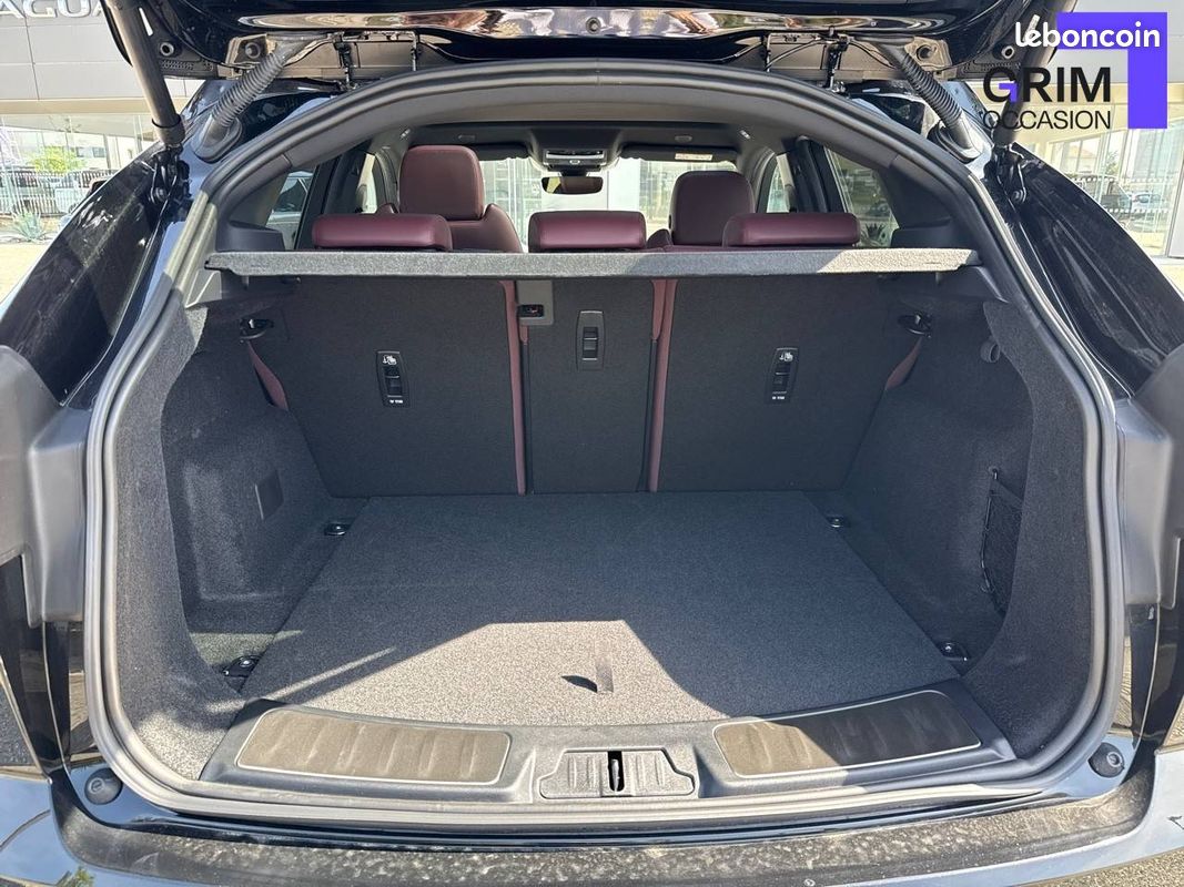 JAGUAR E-Pace P270e ch PHEV AWD BVA R-Dynamic SE (image 12)