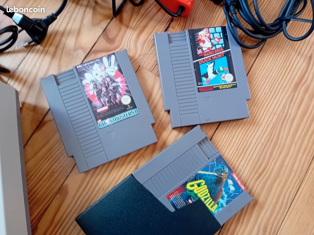 🎮 Console Nintendo NES + manette, Zapper et 3 jeux (Mario, Ghostbusters II, Godzilla) (image 3)